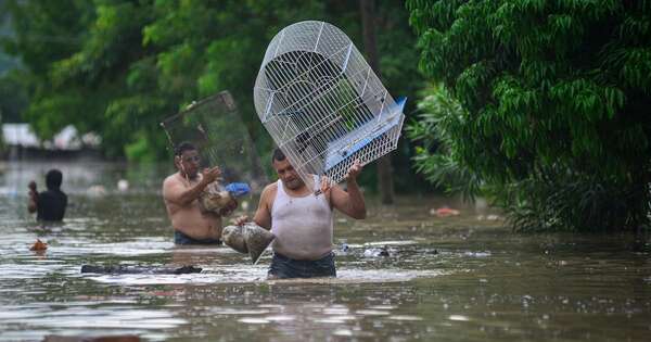 La Nación / Intensas lluvias en México causan destrucción y 37 muertos