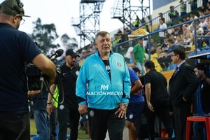 Versus / Éver Almeida ya analiza el clásico: "Ojalá se dé lo que siempre dicen..."