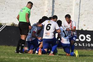 Dos triunfos en la jornada sabatina de la Primera B