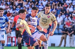 Cerro Porteño se frena ante Sportivo 2 de Mayo, que jugó con 10 en gran parte del segundo tiempo