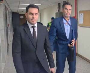 Hernán Rivas se expone a 5 años de cárcel por caso título falso de abogado - Nacionales - ABC Color