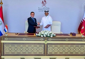 Paraguay y Qatar firman acuerdo de exención de visas para pasaportes ordinarios