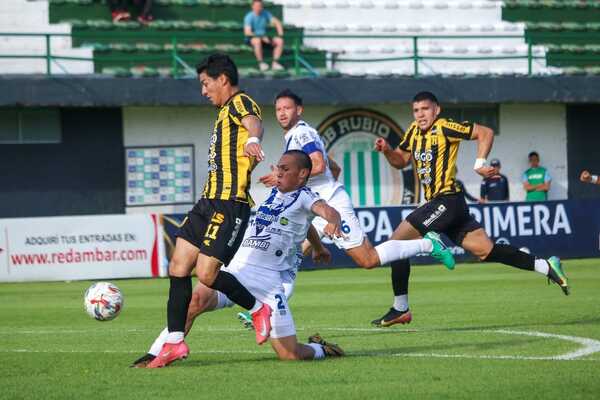 Guaraní quiere estirar su ventaja como puntero del Clausura | Unicanal