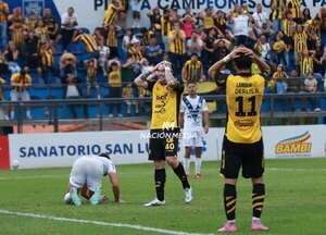 Versus / ¡Ameliano incendia el Campeonato con un penal sobre tiempo añadido!
