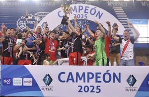En final única Escurra vence a Santaní y gana la categoría de honor de futsal FIFA - La Tribuna