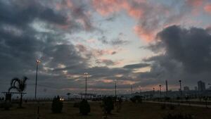 Lunes con amanecer fresco y probabilidad de lluvias persiste en algunas zonas del país