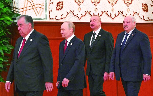 Lukashenko: “El obstáculo para la paz en Ucrania es Zelenski”