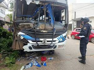 Fatal accidente en Limpio: colectivo de la linea 34 arrolla a motociclista