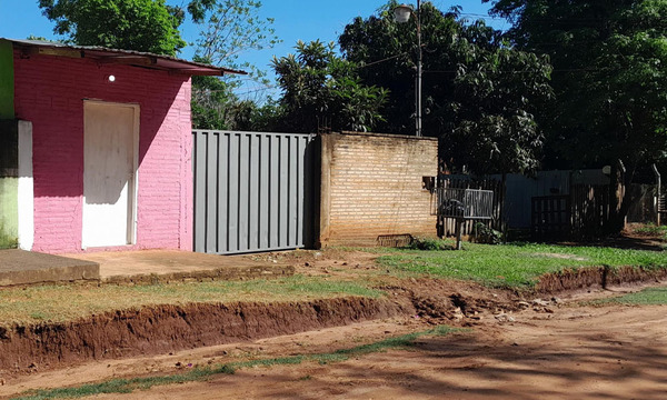 Joven madre denuncia despojo de su vivienda por parte de su cuñada, en territorio social de Coronel Oviedo - OviedoPress