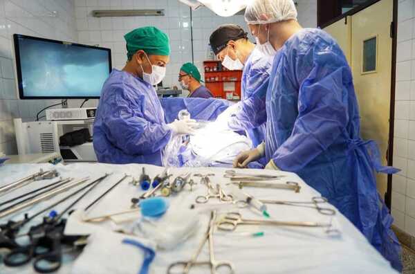Gobernación de Itapúa impulsa campaña de cirugías laparoscópicas en hospitales distritales