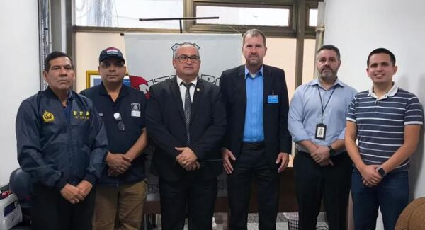 Exdiputado checo prófugo por fraude de USD 1 millón fue extraditado desde Paraguay