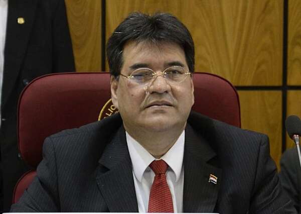 Falleció Julio Velázquez Tillería, exministro y senador - Política - ABC Color