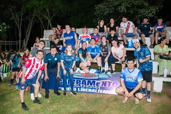 Éxito total del Primer Campamento Juvenil del Nuevo Liberalismo en Coronel Oviedo - Noticiero Paraguay