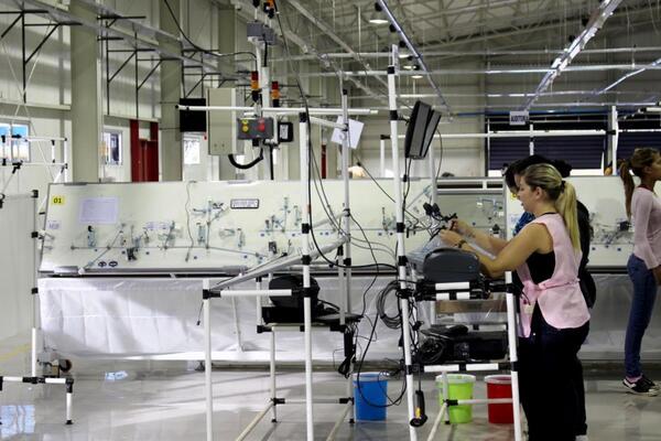 Maquila alcanza USD 921 millones en exportaciones y 35.000 puestos de trabajo generados