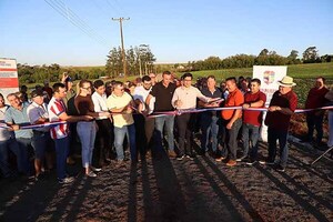 Gobernación del Alto Paraná continúa fortaleciendo la infraestructura vial en el distrito de Iruña | DIARIO PRIMERA PLANA