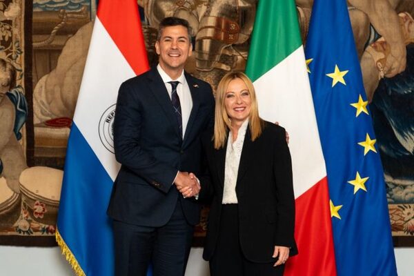 Presidente Peña se reunió con Giorgia Meloni en Roma
