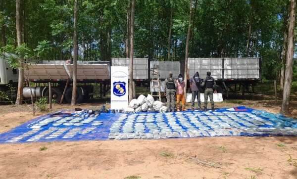 Caso Levante: exintendente, expolicía y tres más van a juicio por narcotráfico - Nacionales - ABC Color