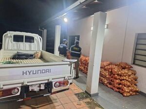 Popular / Cayó cargamento de cebolla que trataron de ingresar de forma clande