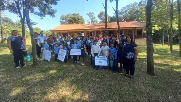 Por falta de agua, escuela sorteará un torito para conseguir un pozo