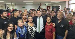 Diario HOY | Intendente de Asunción destraba conflicto con funcionarios tras atraso en pagos