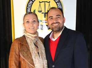 Derecho UNA: Jorge Bogarín perdió 5 de 6 cupos docentes en el consejo directivo - Nacionales - ABC Color