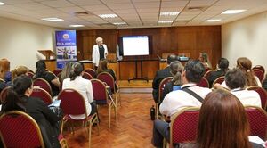 Realizan cierre de curso de capacitación sobre procedimiento administrativo y ley de función pública