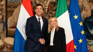 Peña se reunió con Giorgia Meloni y prevé encuentro con el Papa en el 2026