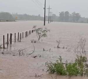 Pobladores de General Delgado piden canalización de la ruta PY01 ante constantes inundaciones - Nacionales - ABC Color