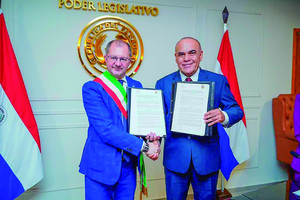 Convenio Paraguay - Italia: Biblioteca firma acuerdo cooperación