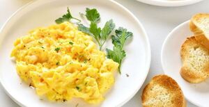 Paraguay busca récord Guinness con la mayor degustación de huevos revueltos