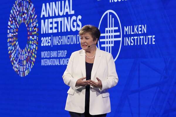 FMI elevó al 4,4% proyección de crecimiento de Paraguay - Negocios - ABC Color