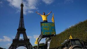 Agricultores protestan en París contra acuerdo UE-Mercosur