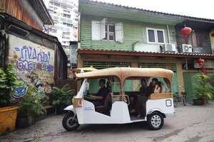 Un tuk-tuk de lujo recorre recónditos y exclusivos escenarios de Bangkok - Viajes - ABC Color