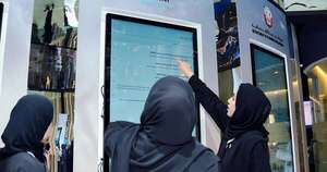 La Nación / Aplicación permite casarse a distancia en Abu Dabi con un clic