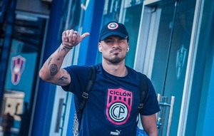 Valdez: “Los clásicos hay que ganarlos, vamos a entrar con esa mentalidad" | Unicanal