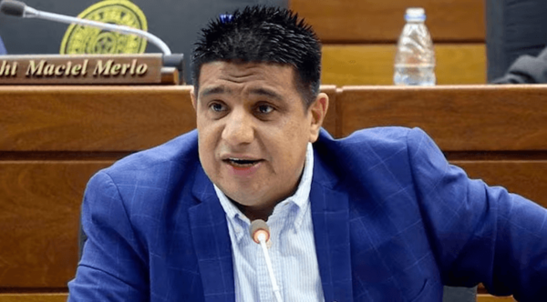 Diputado Hugo Meza no pertenece a Honor Colorado, aclaran - Noticiero Paraguay