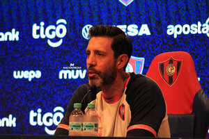 Versus / Jorge Bava, consciente de lo que se juega Cerro Porteño en el Superclásico