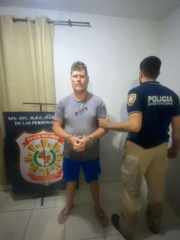 Capturan a hombre con doble orden de captura en el marco del caso mafia de pagarés - PDS RADIO Y TV