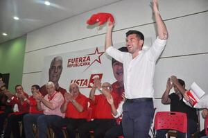 Carlos Viveros pide protección internacional y promete revelar vínculos del poder