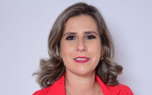 Blanca Gómez es nombrada nueva directora de educación