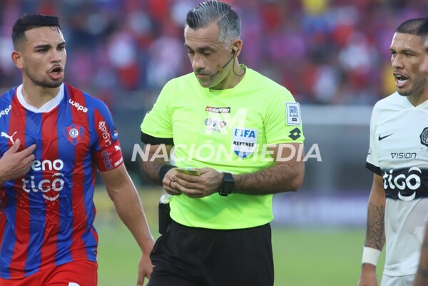 Popular / ¡Nde tavy! ¡Atendé el platal que van a tocar los jugadores de Cerro si le ganan a Olimpia!