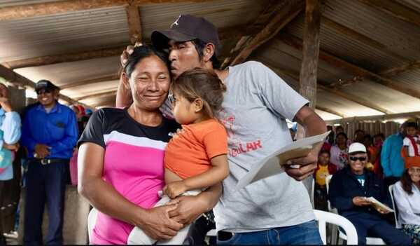 Popular / Registro Civil llegó a Puerto Pinasco y casó gratuitamente a 150 parejas indígenas