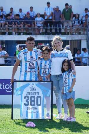 Guaireña despide a un símbolo del club - Fútbol de Ascenso de Paraguay - ABC Color