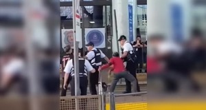 Personal del Área Naval del Este agredió a niños que intentaban impedir la detención de su padre | Unicanal
