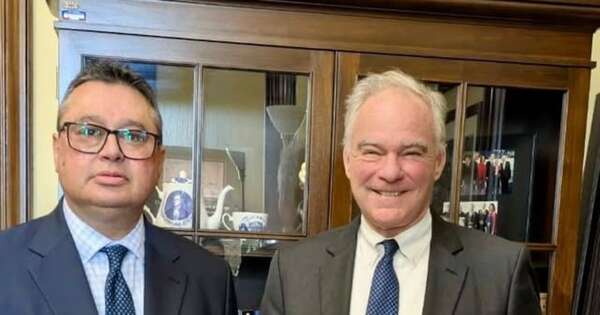 La Nación / Leite se reúne con senador Kaine, político representativo del Partido Demócrata
