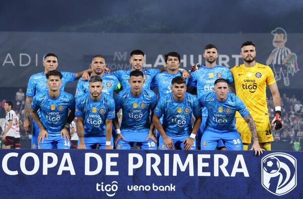 Versus / ¡Inédito! Olimpia vestirá de celeste en el clásico en Barrio Obrero