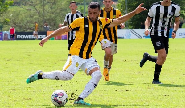 Versus / Antonio Bareiro aclara que no jugará en la Liga Capiateña