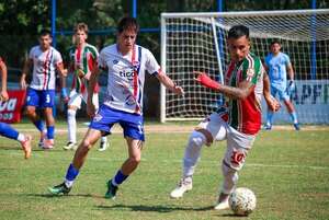 Primera B: El 3 de Noviembre, firme en la cima - Fútbol de Ascenso de Paraguay - ABC Color