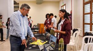 Estudiantes de todo el país brillan en el primer Festival de Ciencias y Tecnología “Festeam 2025”