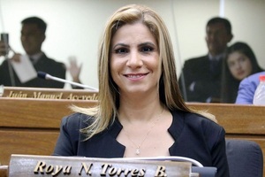 Diputada Roya Torres solicita informes y exige reparación del tomógrafo del Hospital Regional de Ciudad del Este - Info Alto Parana